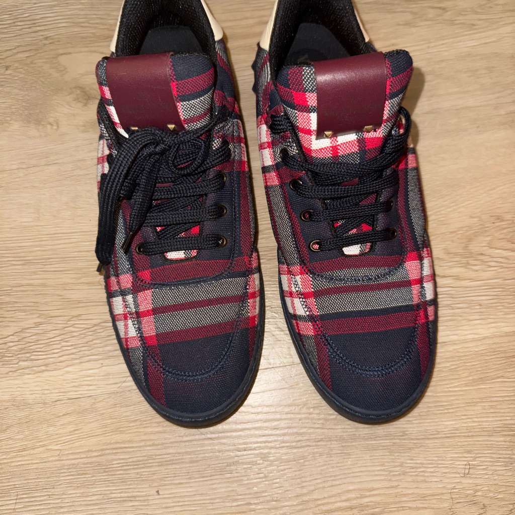 Stylish Plaid Sneakers For Men